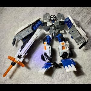 Transformer Toe Truck with Blaster